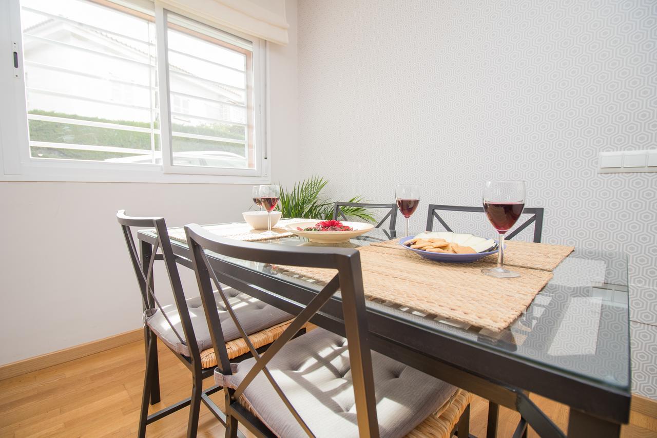 The Perfect Family Apartment Малага Экстерьер фото